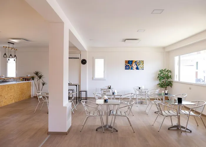 Oda ve Kahvaltı Beb Sicily In 3*